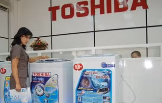 Công ty TNHH Sản phẩm công nghiệp Toshiba Asia lỗ lũy kế đến hết năm 2012 là 479.932 triệu đồng (tương đương 23 triệu USD), chiếm tới 82% vốn chủ sở hữu. Công ty TNHH Sản phẩm công nghiệp Toshiba Asia lỗ lũy kế đến hết năm 2012 là 479.932 triệu đồng (tương đương 23 triệu USD), chiếm tới 82% vốn chủ sở hữu.