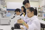 Trường ĐH Giáo dục triển khai đào tạo ngành Sư phạm Sinh học hướng ngành dạy học bằng tiếng Anh